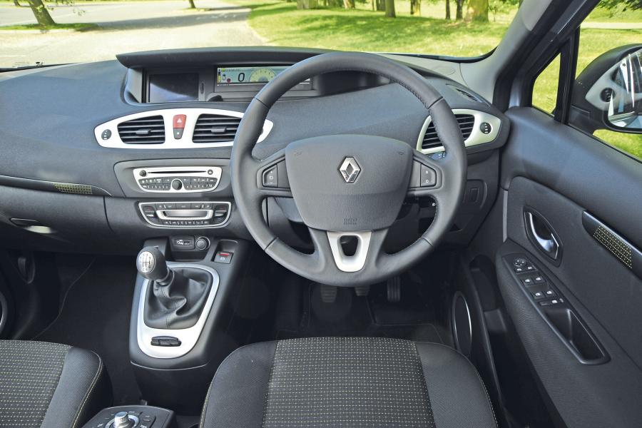 Торпедо Renault Grand Scenic (JZ) 2009 года  (UK) (фото 6 из 35)